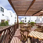 Bluebay Lanzarote * קוסטה טגוויסה