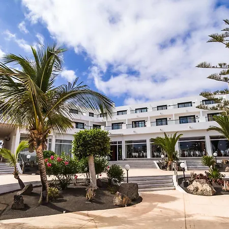 Bluebay Lanzarote Апартаменты Коста-Тегисе