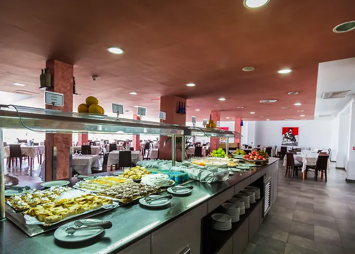 兰萨罗特岛蓝色湾酒店